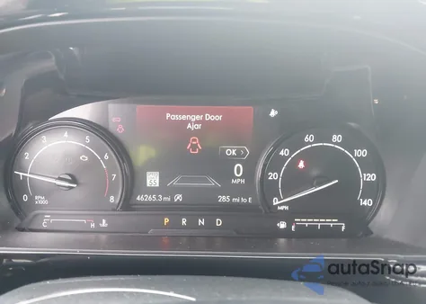 2021 Lincoln Corsair Standard z USA, uszkodzony, nr VIN 5LMCJ1D97MUL11411